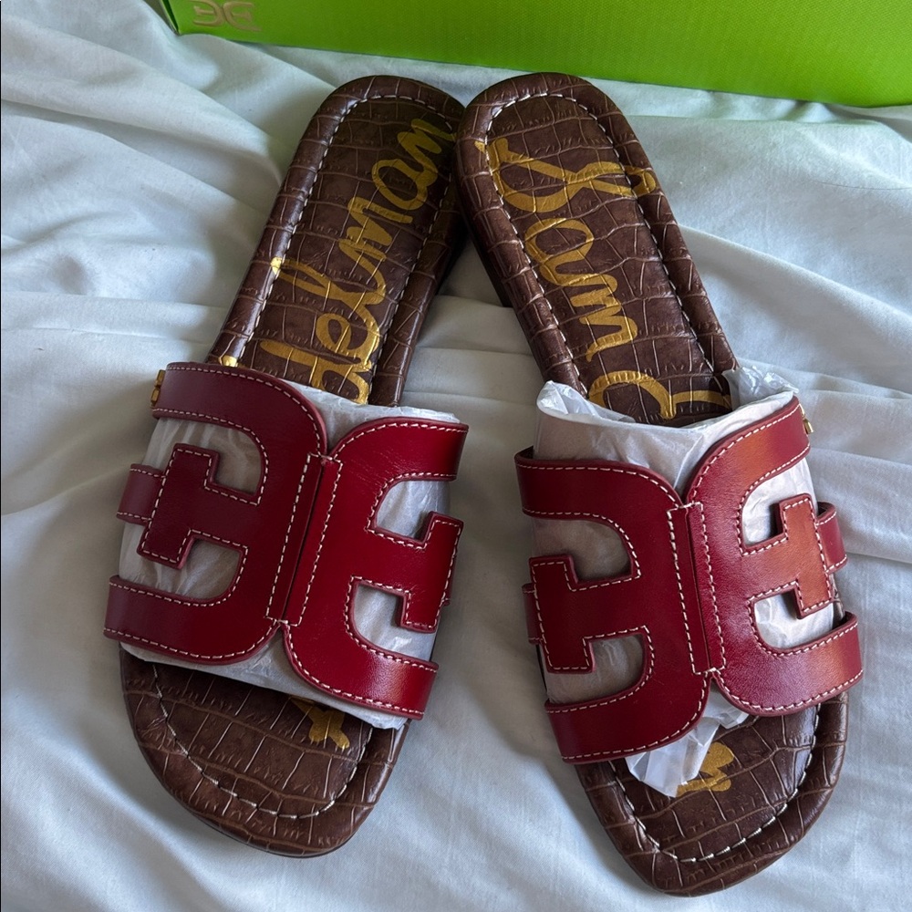 Sam Edelman Burgundy Slide Sandals - Picture 4 of 5